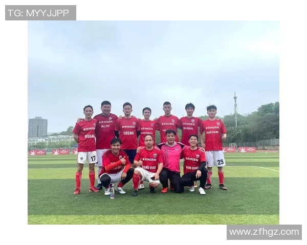 热爱篮球的足球巨星们如何在场外展现他们的运动激情与风采 热爱篮球的足球巨星们如何在场外展现他们的运动激情与风采
