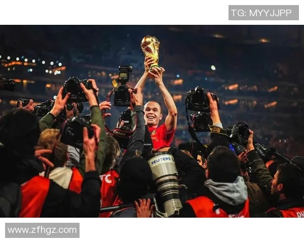 深入对话足球巨星揭秘他们的职业生涯与生活点滴